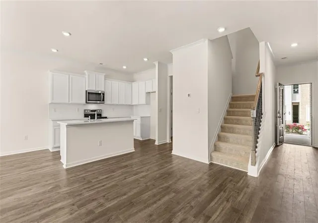 Photo 3 of Sale Pending at 420 Silver Moon Dr, Loganville, GA 30052 | MLS# 7752702 | Listing updated on 2026-09-18