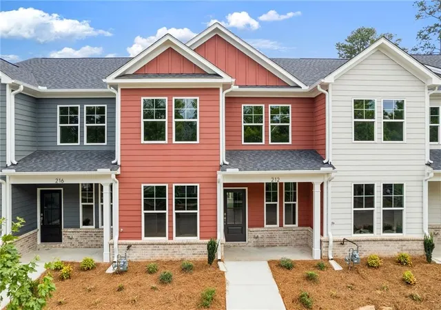 Homes for sale in Athens, GA | 212 Westpark Dr, Athens, GA 30606 | MLS# 7728264