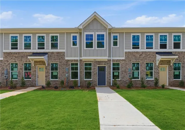 1st image of 148 Flier Dr, Mcdonough, GA 30253 | MLS# 7808384