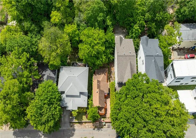 4th image of 1068 Snyder St Nw, Atlanta, GA 30318 | MLS# 7768179