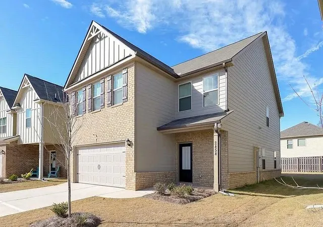 2nd image of 2454 Walker Dr, Hampton, GA 30228 | MLS# 7702413