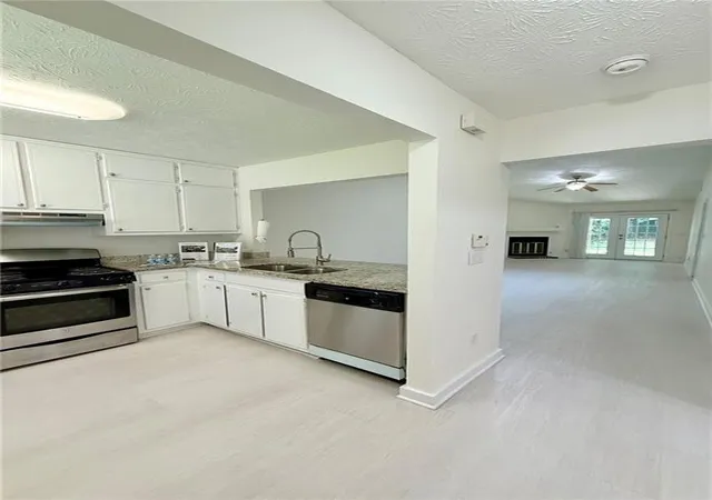 Photo 2 of Sale Pending at 5376 Cherry Wood Dr, Stone Mountain, GA 30083 | MLS# 7798856 | Listing updated on 2026-08-19