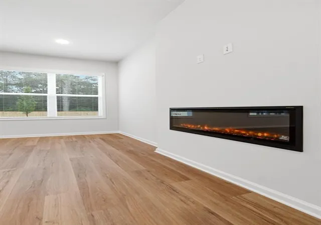 Photo 4 of Single family home for sale at 1911 Smarty Jones Dr, Dacula, GA 30019 | MLS# 7818470 | Listing updated on 2026-10-07