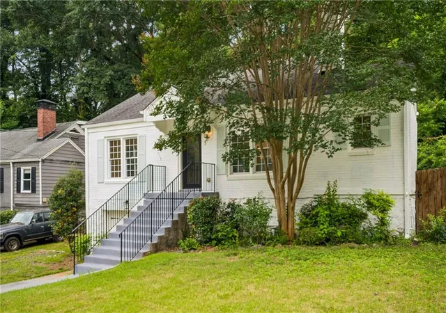3rd image of 51 Willow Wood Cir Se, Atlanta, GA 30317 | MLS# 7772704