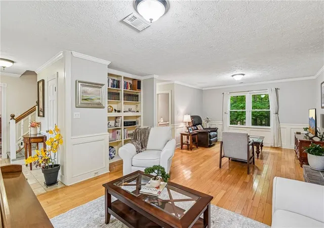 Photo 4 of Sale Pending at 160 Deanna Ct, Lawrenceville, GA 30046 | MLS# 7772536 | Listing updated on 2026-09-08