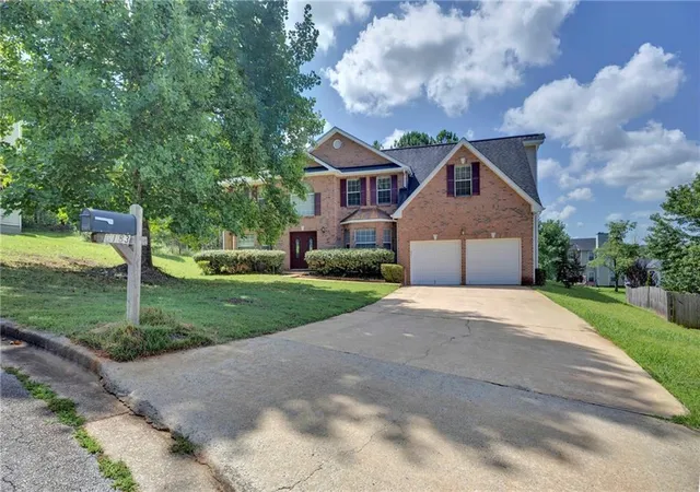 1st image of 6183 Swabia Ct, Stone Mountain, GA 30087 | MLS# 7808218