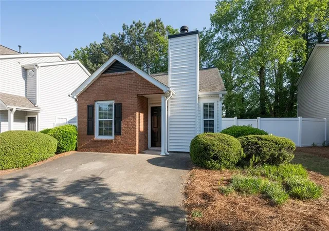 1st image of 207 Daventry Wy, Woodstock, GA 30188 | MLS# 7761177