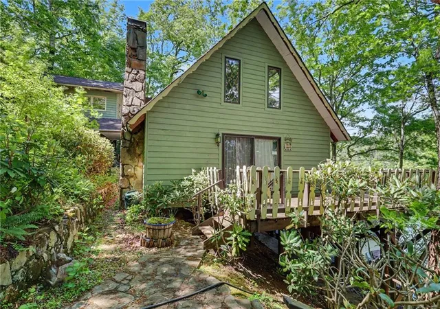 Photo 3 of Single family home for sale at 15 Imperial Ln, Clayton, GA 30525 | MLS# 7769827 | Listing updated on 2026-10-09