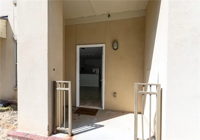 3rd image of 870 Mayson Turner Rd Nw #1144, Atlanta, GA 30314 | MLS# 7771301