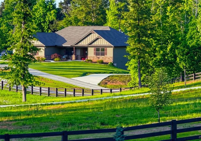 Photo 2 of Single family home for sale at 441 Lovell Rd, Temple, GA 30179 | MLS# 7819212 | Listing updated on 2026-08-18