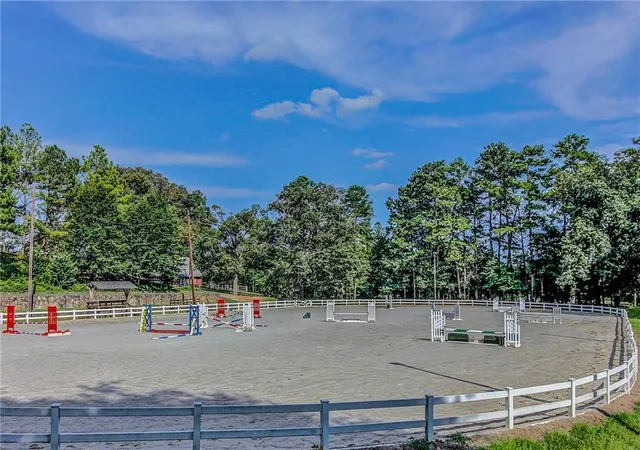 Photo 76 of Single family home for sale at 258 Pineland Rd Nw, Atlanta, GA 30342 | MLS# 7806281 | Listing updated on 2026-07-23