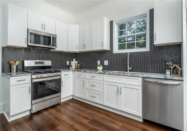 3rd image of 1712 Evans Dr Sw, Atlanta, GA 30310 | MLS# 7779664