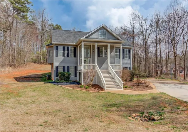 Homes for sale in Gainesville, GA | 4990 Poplar Springs Cir, Gainesville, GA 30507 | MLS# 7732856