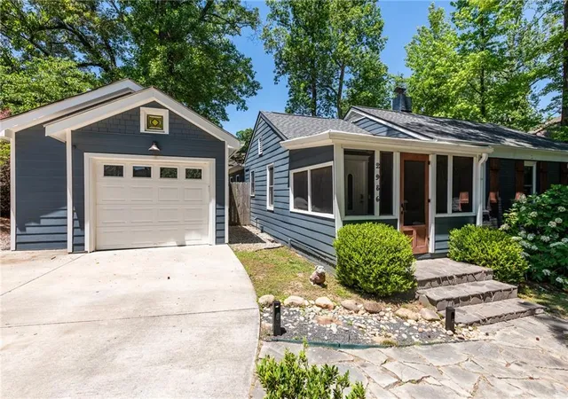 Photo 2 of Single family home for sale at 2986 Jefferson St, Atlanta, GA 30341 | MLS# 7810516 | Listing updated on 2026-09-09