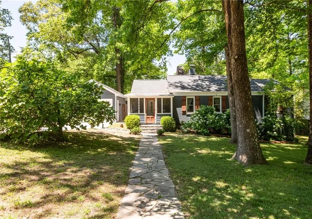 Photo 4 of Single family home for sale at 2986 Jefferson St, Atlanta, GA 30341 | MLS# 7810516 | Listing updated on 2026-09-09