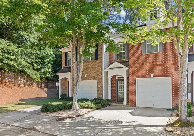 Photo 2 of Townhouse for sale at 1290 Adcox Sq, Stone Mountain, GA 30088 | MLS# 7827311 | Listing updated on 2026-09-13
