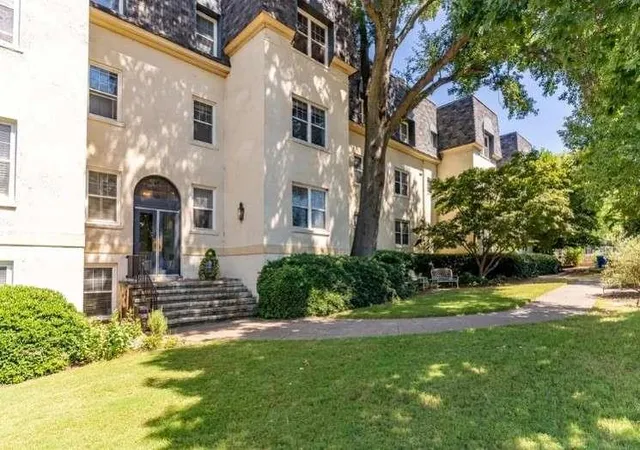Photo 2 of Condo for sale at 1230 Piedmont Ave #404, Atlanta, GA 30309 | MLS# 7817455 | Listing updated on 2026-08-31