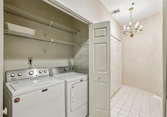 Homes for sale in Atlanta, GA | 2499 Peachtree Road, Atlanta, GA 30305 | Houzeo