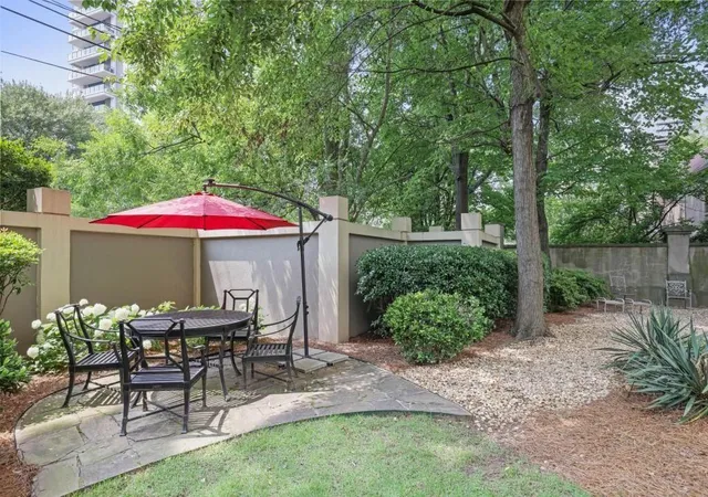 Homes for sale in Atlanta, GA | 2499 Peachtree Rd Ne #406, Atlanta, GA 30305 | MLS# 7763165