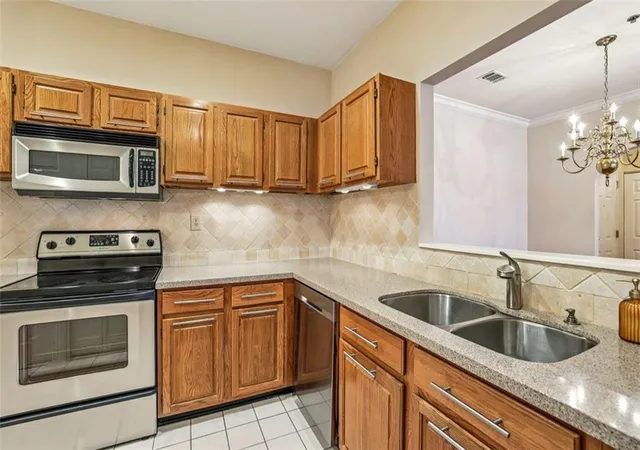 5th image of 2499 Peachtree Rd Ne #406, Atlanta, GA 30305 | MLS# 7763165