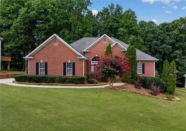 2nd image of 1270 Harvest Ln, Hoschton, GA 30548 | MLS# 7816987
