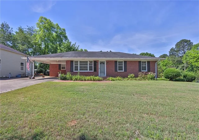 1st image of 1559 Atlanta Hwy Se, Winder, GA 30680 | MLS# 7775790