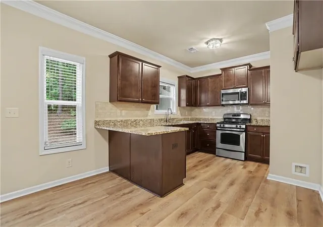 Photo 2 of Sale Pending at 4878 Clarkstone Dr, Flowery Branch, GA 30542 | MLS# 7804043 | Listing updated on 2026-09-23