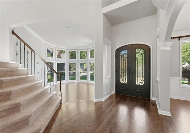 4th image of 6185 Masters Club Dr, Suwanee, GA 30024 | MLS# 7813056