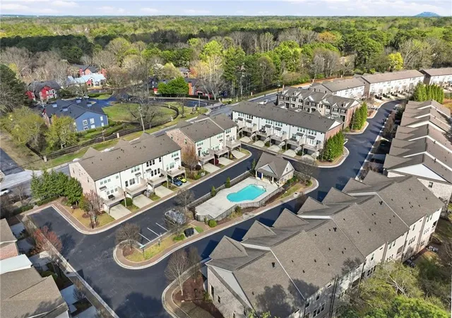 2nd image of 1764 Alec Pl Ne, Atlanta, GA 30329 | MLS# 7733739