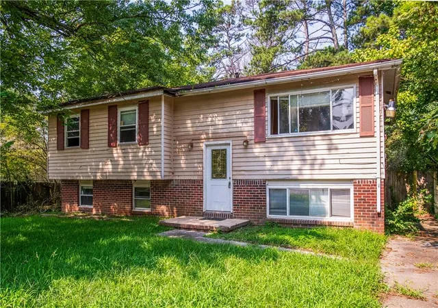 Photo 2 of Sale Pending at 6281 Amherst Dr, Riverdale, GA 30274 | MLS# 7821015 | Listing updated on 2026-09-02