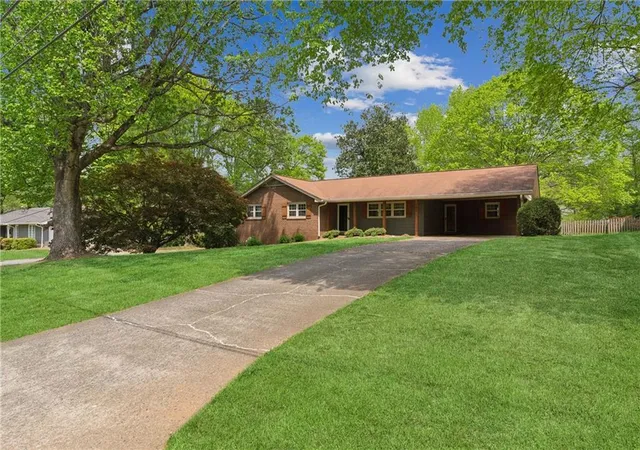 Photo 4 of Land for sale at 345 Meadow Dr, Alpharetta, GA 30009 | MLS# 7817901 | Listing updated on 2026-08-08