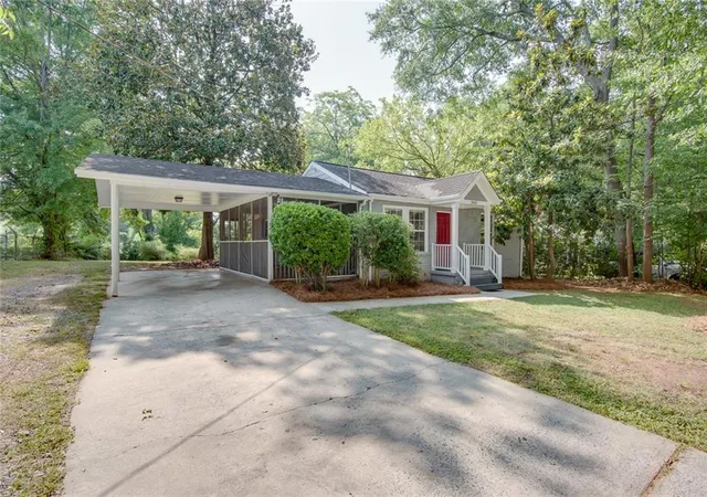 Homes for sale in Smyrna, GA | 2603 Davenport St Se, Smyrna, GA 30080 | MLS# 7801099