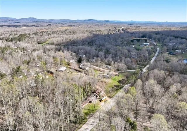 Homes for sale in Clarkesville, GA | 197 Woodville Heights Cir, Clarkesville, GA 30523 | MLS# 7738047