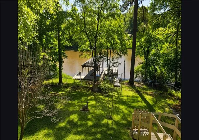 Photo 1 of Sale Pending at 356 Anchor Point Dr, Eatonton, GA 31024 | MLS# 7771611 | Listing updated on 2026-10-21