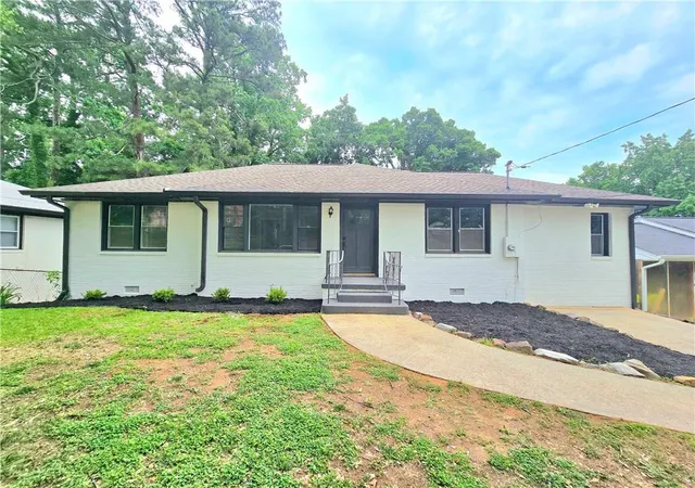 3rd image of 1778 Buckeye St, Atlanta, GA 30310 | MLS# 7781564