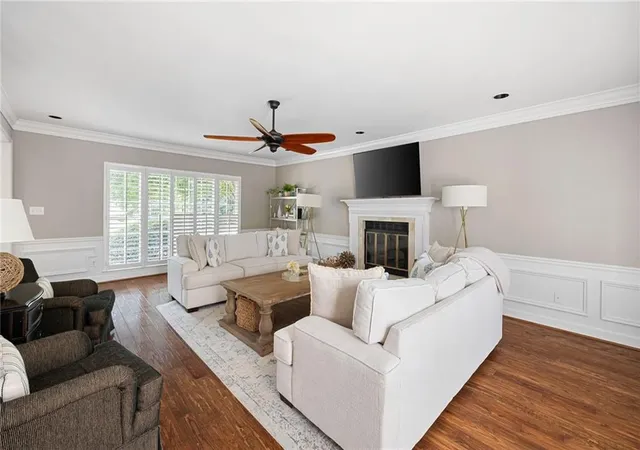 Photo 4 of Sale Pending at 491 Timberlea Lake Dr SE, Marietta, GA 30067 | MLS# 7793035 | Listing updated on 2026-09-29
