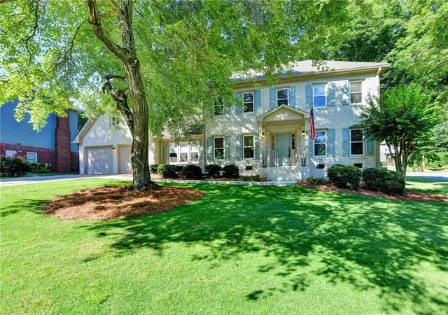 2nd image of 886 Marbrook Dr, Lawrenceville, GA 30044 | MLS# 7782130
