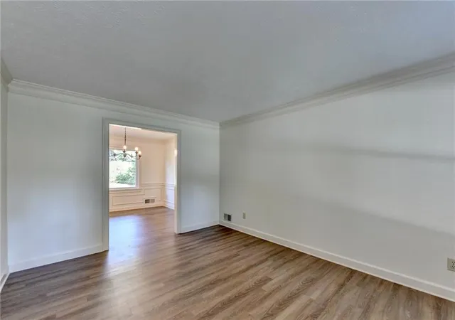 4th image of 886 Marbrook Dr, Lawrenceville, GA 30044 | MLS# 7782130