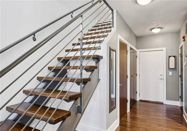 4th image of 1245 Caroline St NE, Atlanta, GA 30307