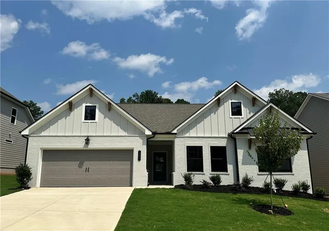 Photo 1 of Sale Pending at 266 Wingate Dr, Winder, GA 30680 | MLS# 7792602 | Listing updated on 2026-08-23