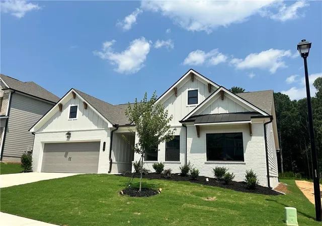 Photo 2 of Sale Pending at 266 Wingate Dr, Winder, GA 30680 | MLS# 7792602 | Listing updated on 2026-08-23