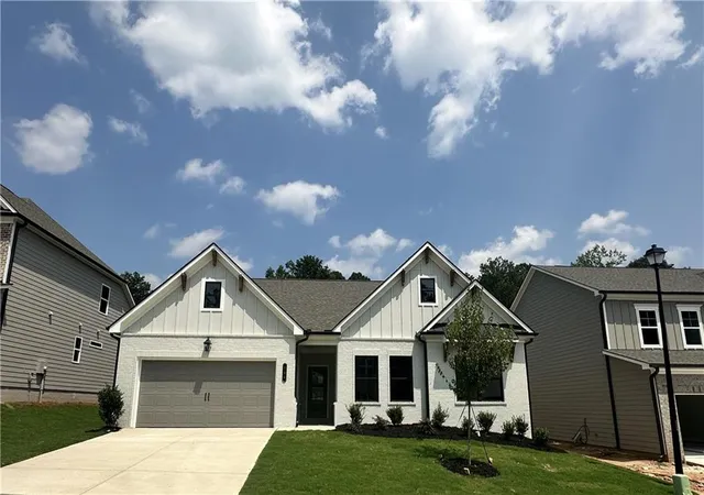 Photo 3 of Sale Pending at 266 Wingate Dr, Winder, GA 30680 | MLS# 7792602 | Listing updated on 2026-08-23