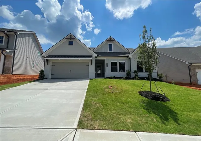 Photo 4 of Sale Pending at 266 Wingate Dr, Winder, GA 30680 | MLS# 7792602 | Listing updated on 2026-08-23