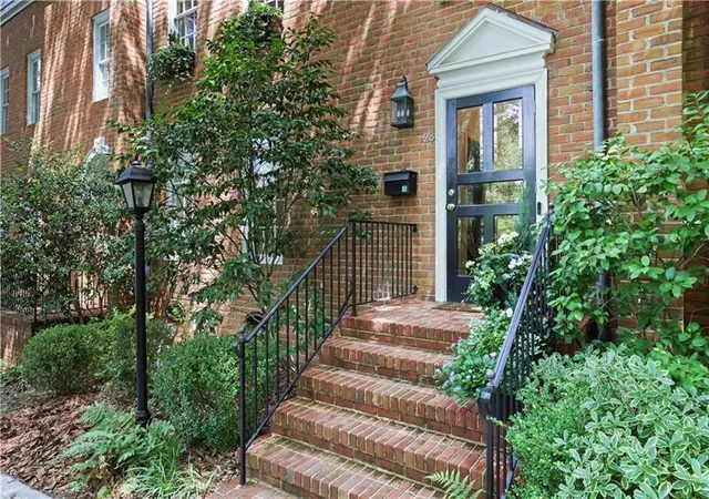 Homes for sale in Atlanta, GA | 3131 Slaton Dr Nw #28, Atlanta, GA 30305 | MLS# 7785123