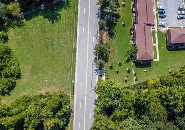 3rd image of 2990 Stone Hogan Connector, Atlanta, GA 30331 | MLS# 7657775