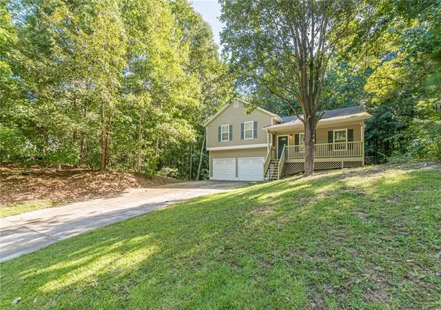 2nd image of 483 Thornbrooke Dr, Hiram, GA 30141 | MLS# 7825175