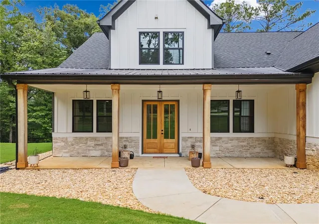 3rd image of 2943 Dabbs Bridge Rd, Dallas, GA 30132 | MLS# 7723140