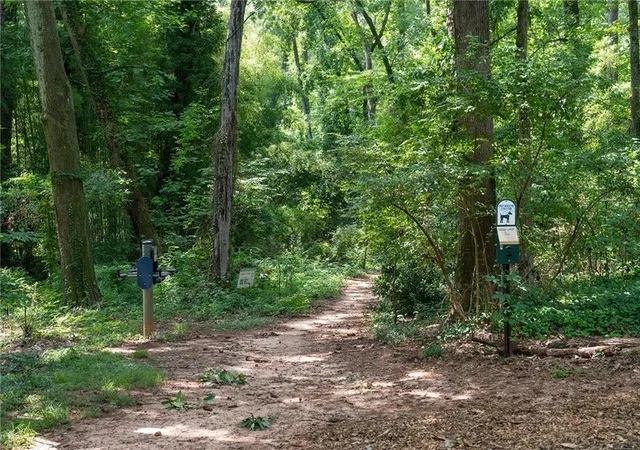 Photo 53 of Sale Pending at 1416 Deerwood Dr, Decatur, GA 30030 | MLS# 7812048 | Listing updated on 2026-08-18