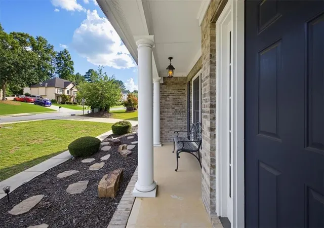 Photo 4 of Single family home for sale at 1841 River Crst Way, Lawrenceville, GA 30045 | MLS# 7807362 | Listing updated on 2026-08-30