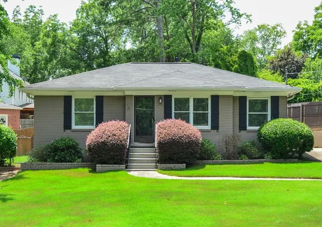 Single Family Residence at 1631 Fearn Cir Ne, Brookhaven, GA 30319 | MLS# 5720548 | | Sold on 2016-08-19